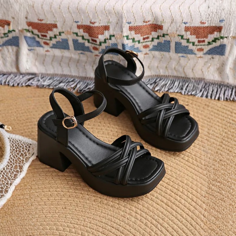 KIANA™ – Fashionable Cross Strap Heeled Sandals