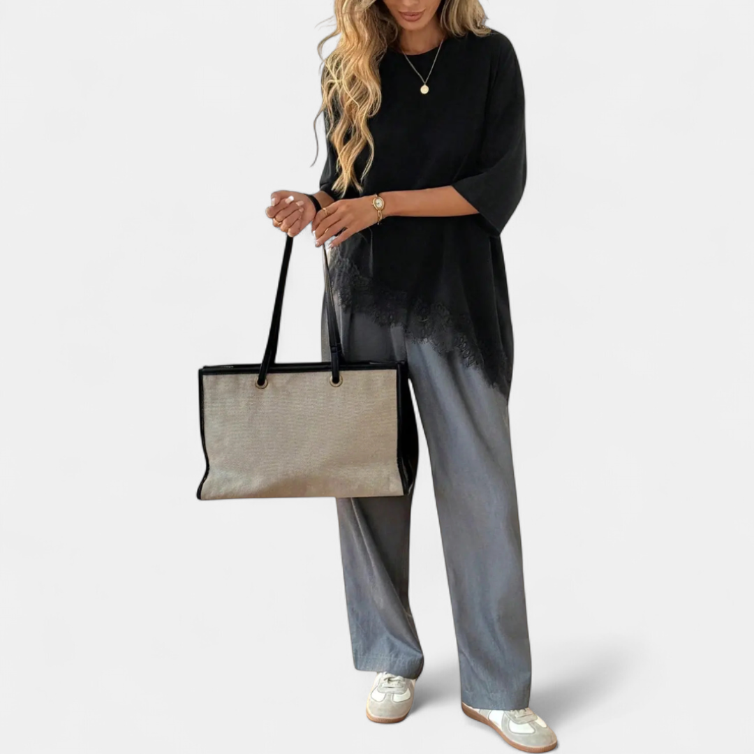 HADRIA™ – Relaxed Lace Hem Casual Top