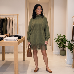 Gabriela styled by Alenne in the boutique