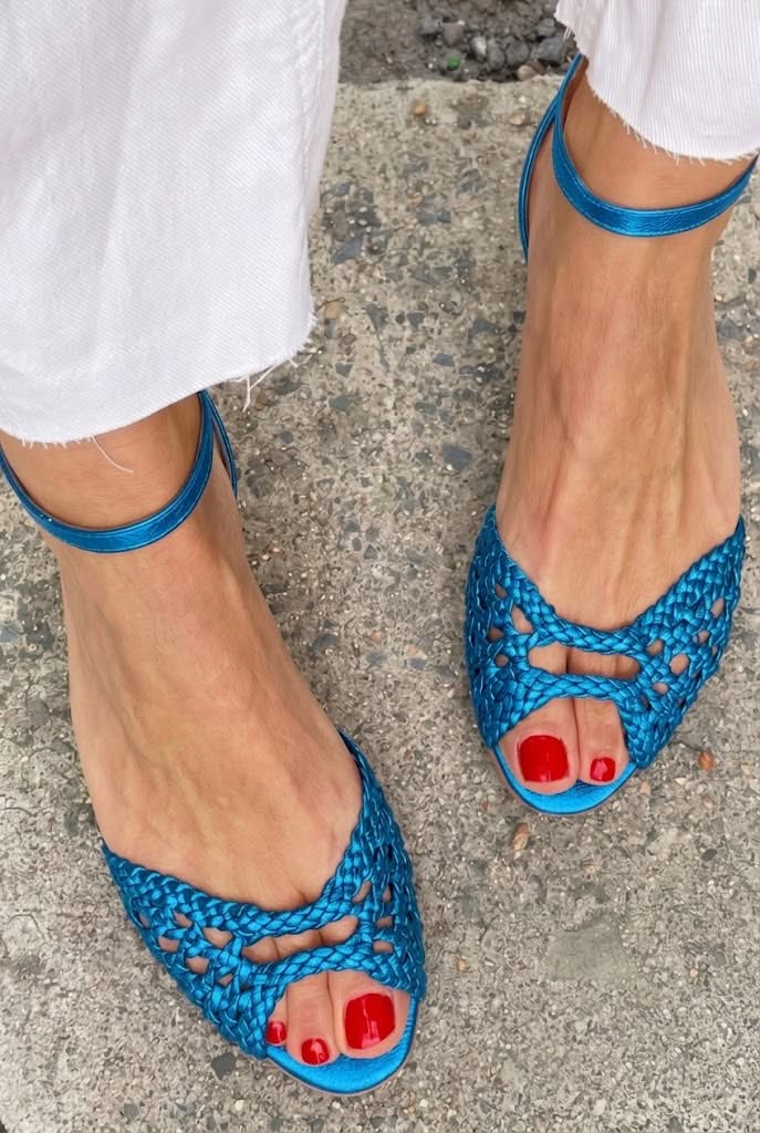 Isadora Woven Gold Sandals